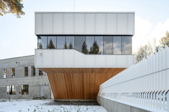 Lennuliiklusteeninduse AS juurdeehitus