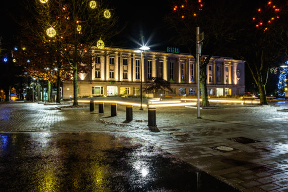 Pärnu Iseseisvuse väljak