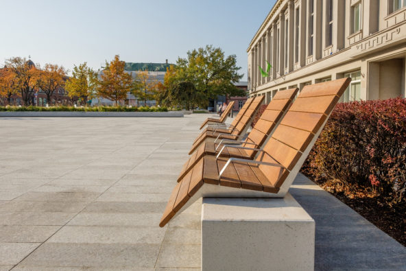 Pärnu Iseseisvuse väljak