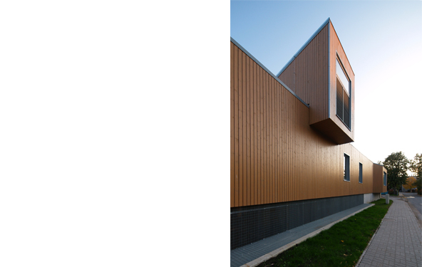 Kroonikeskuse laiendus Rakveres