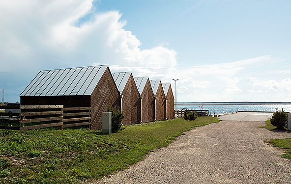 Orjaku sadama abihoone