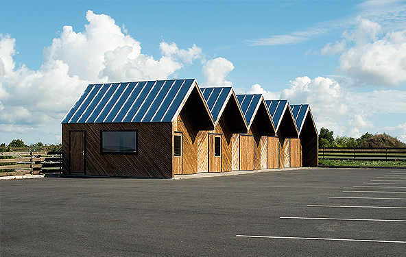 Orjaku sadama abihoone