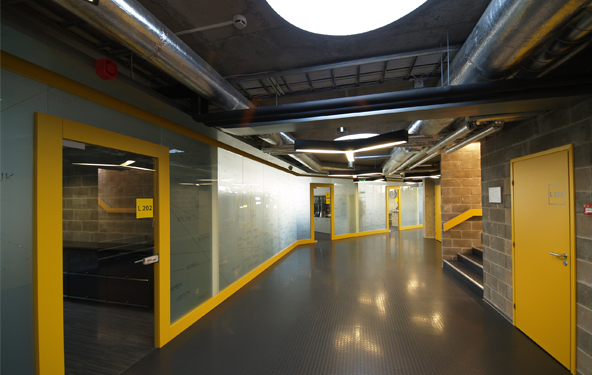 Tallinna Lennujuhtimiskeskuse juurdeehitus