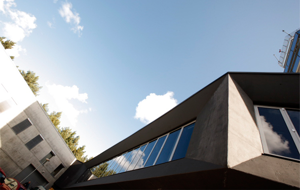 Tallinna Lennujuhtimiskeskuse juurdeehitus